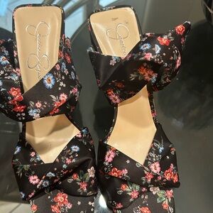 Jessica Simpson Black Floral Knotted Slide Mules